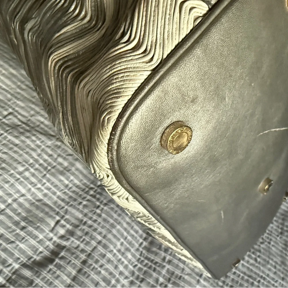 Bulgari Handbag with Crossbody Strap - Picture 8 of 16